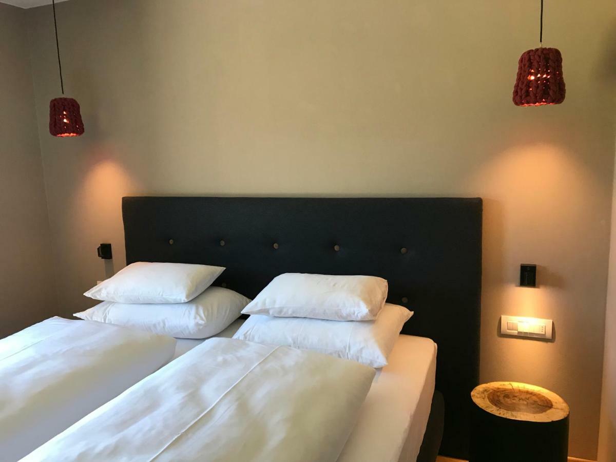 Klein Fein Hotel Zum Graf Planca di Sopra Esterno foto